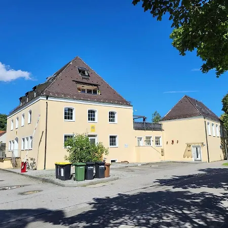 2 - Am Schloss Appartement Oberschleißheim